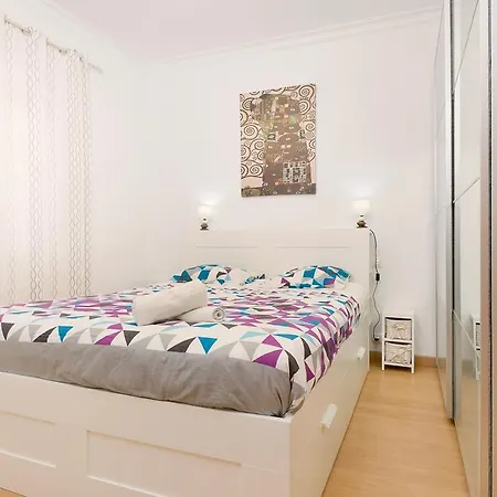 Centric Apartmet Picasso 2 아파트 *